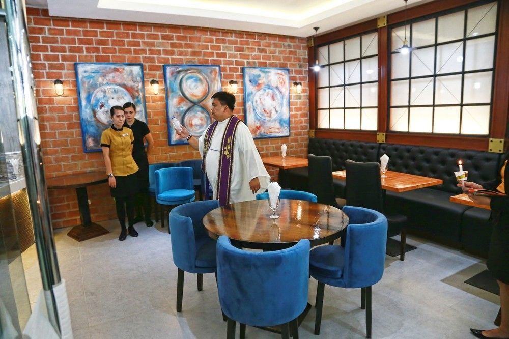Big Hotel Cebu Dış mekan fotoğraf