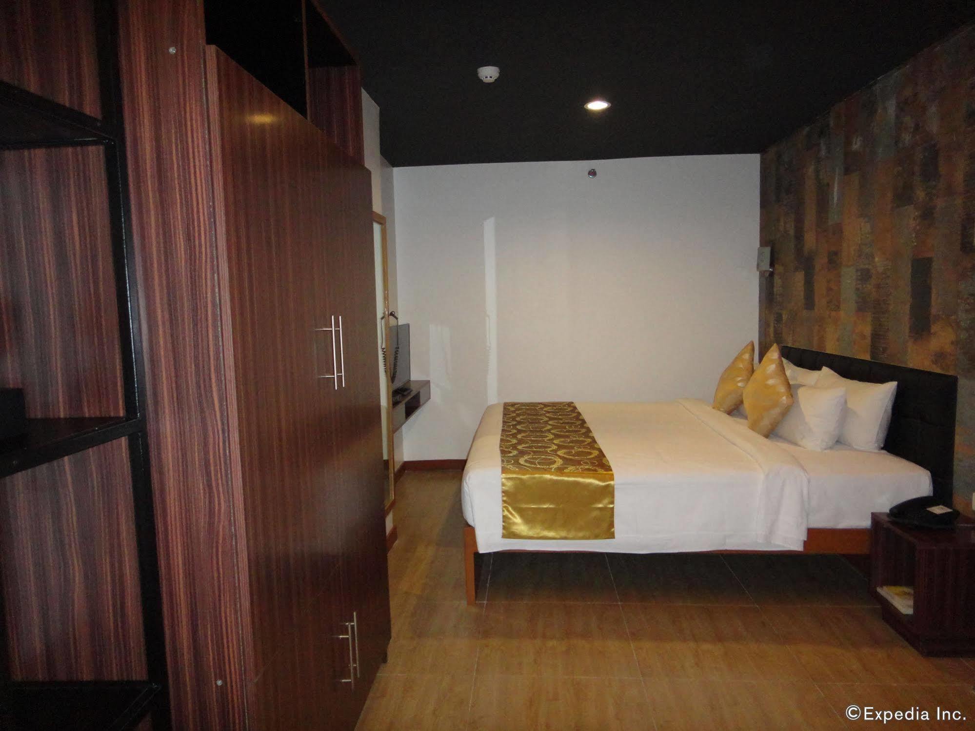 Big Hotel Cebu Dış mekan fotoğraf